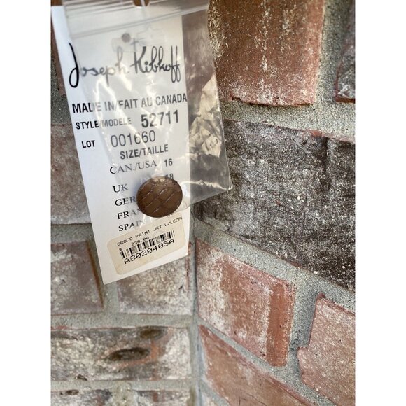 Womens 16 Tiger Cheetah 2 Button Brown Luxury Mob Wife Jacket by Joseph Ribkuff - Picture 11 of 13